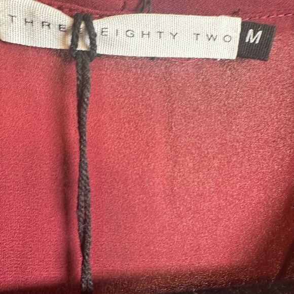 NWT Three Eighty Two Women’s Monroe Surplice Garnet/Maroon Sleeveless Top - M - Picture 4 of 5